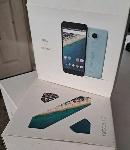Due scatole google nexus - due, lg